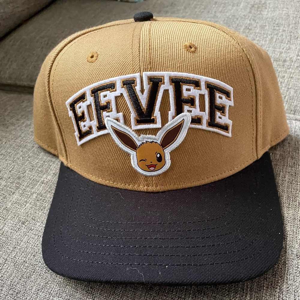 Pokemon “EEVEE #133” Beige black snapback trucker hat cap one size NEW NO TAGS